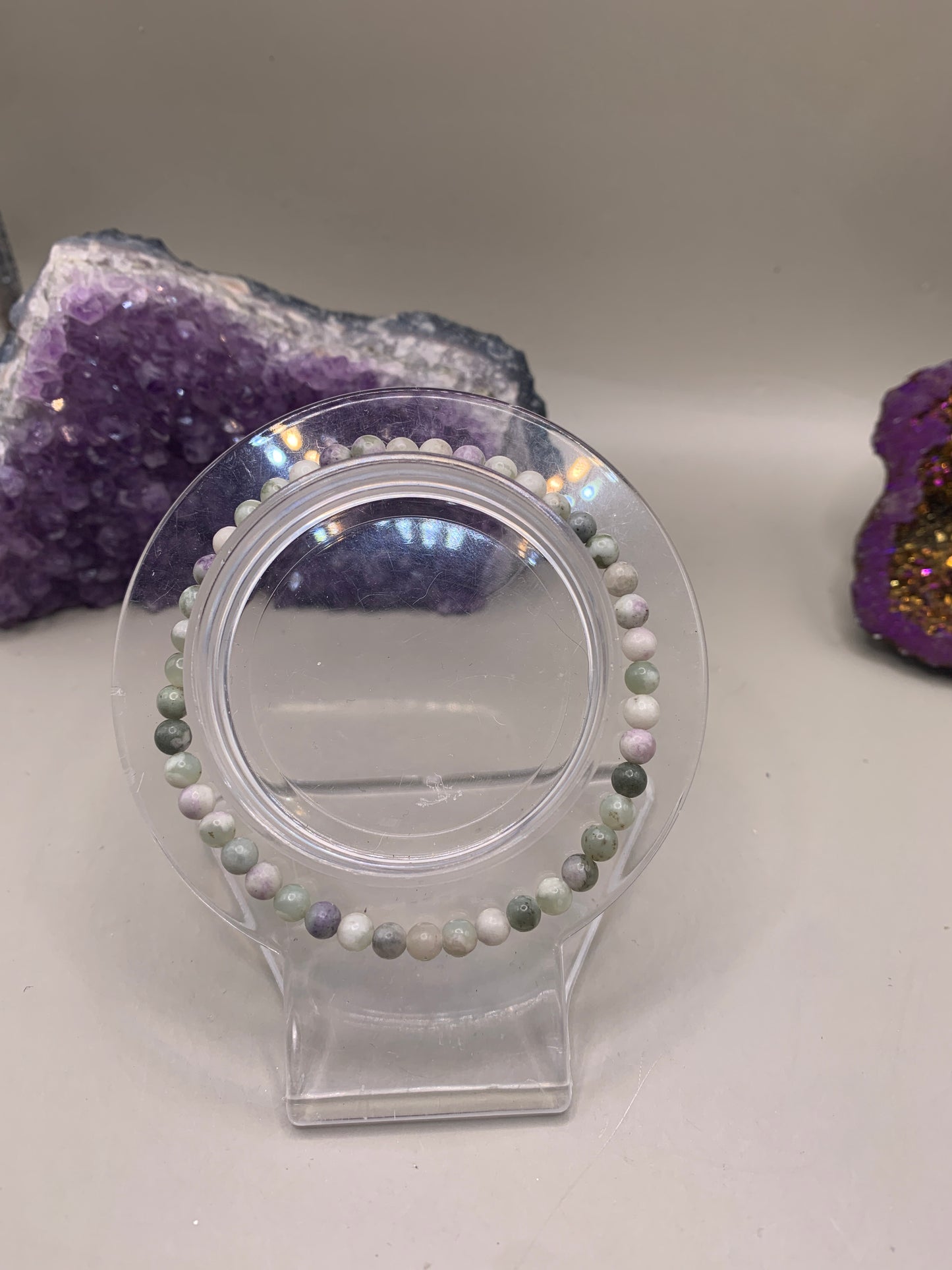 Regenwald- rhyolith Perlenarmband