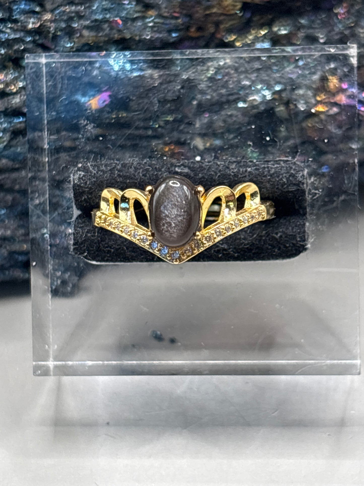 Obsidian im Tiaradesign Ring