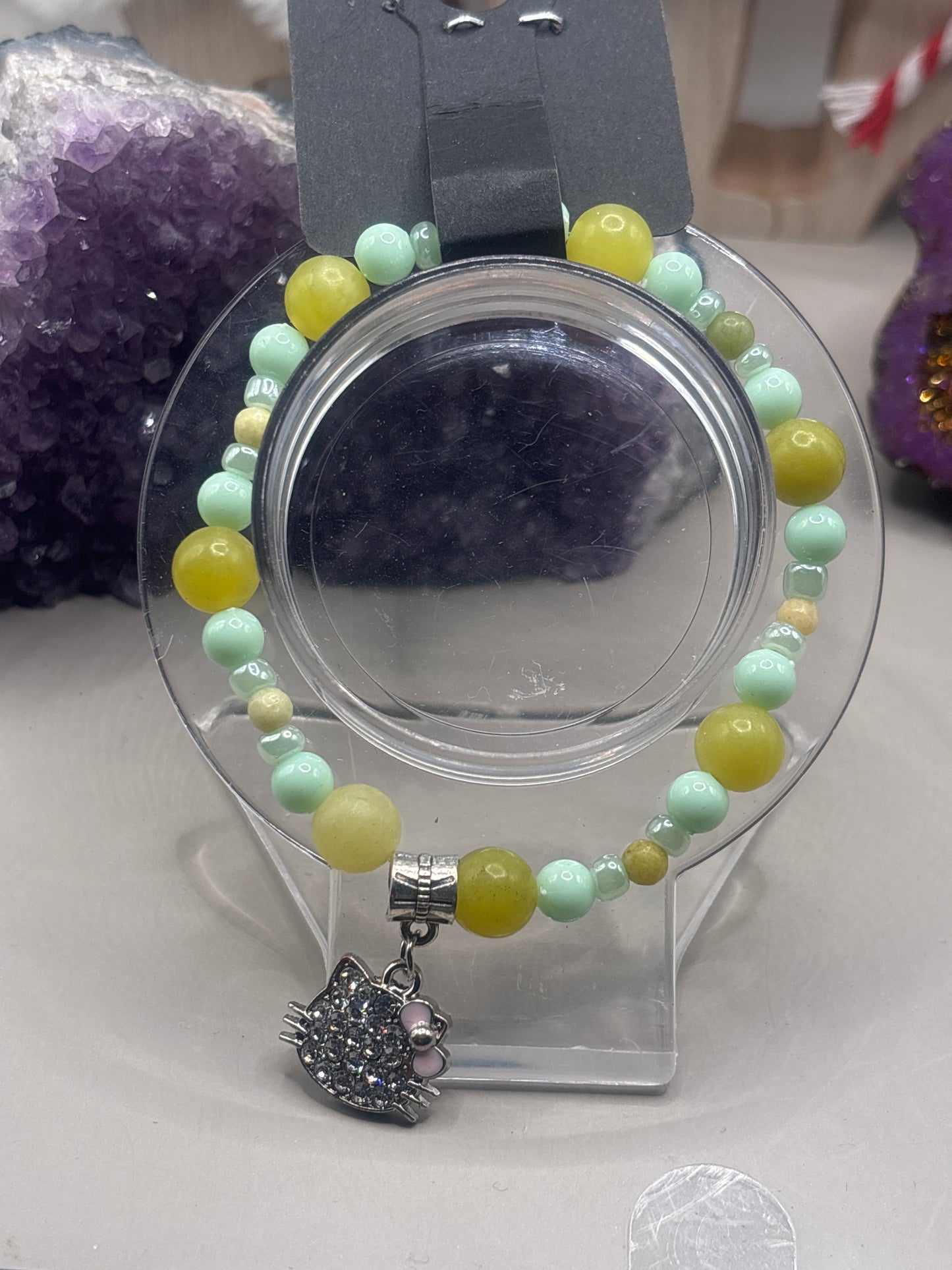 Limettenjade mit Katzenkopf Armband Handmade