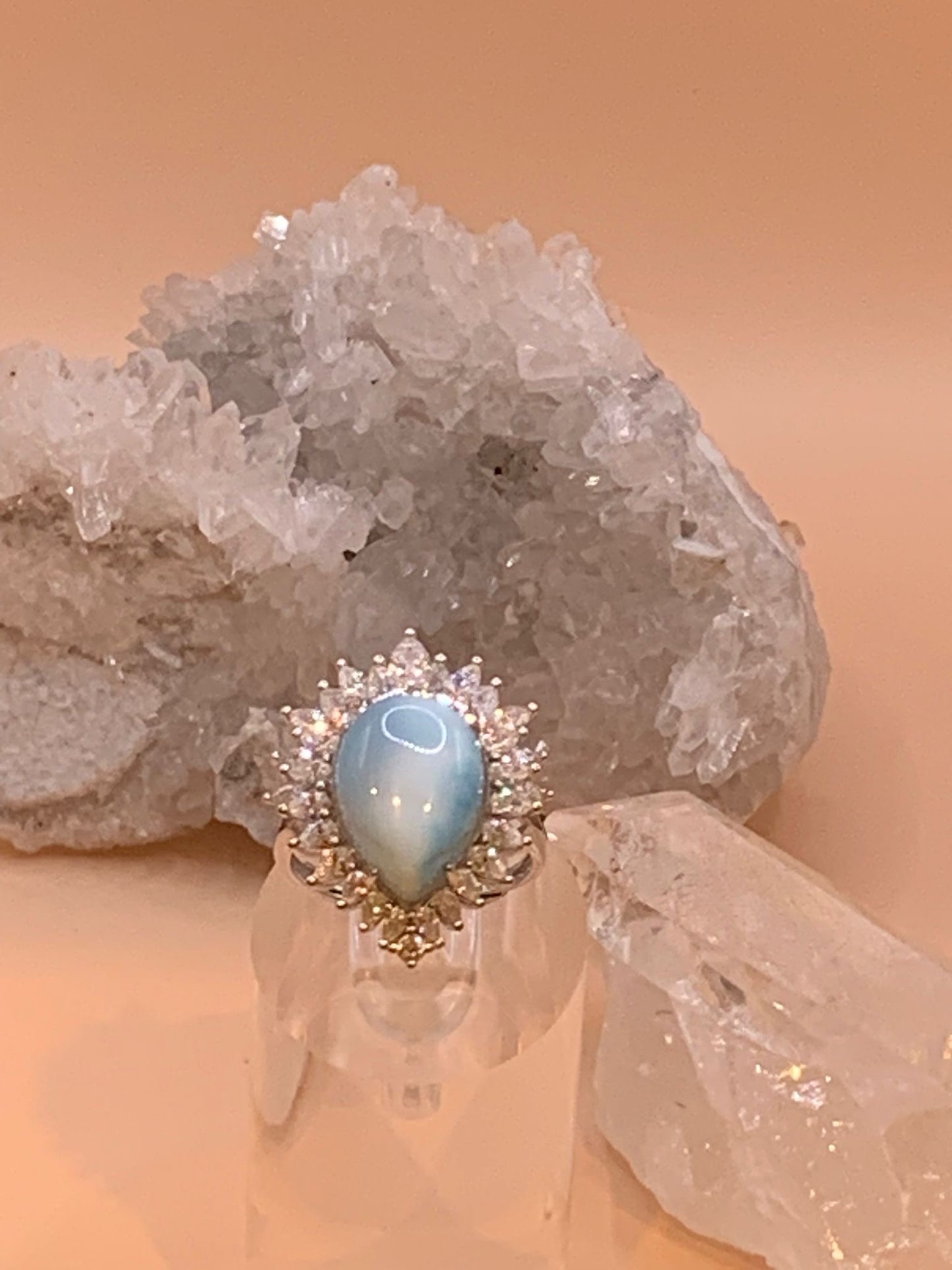 Larimar Tropfen Ring mit Zirkon