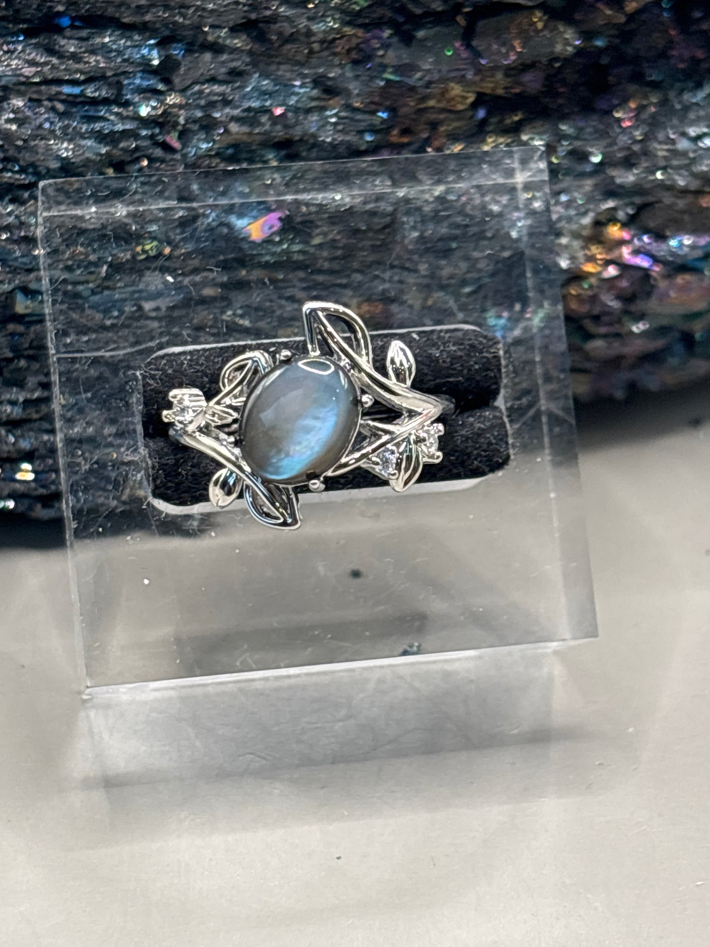 Muschelring im Blattdesign