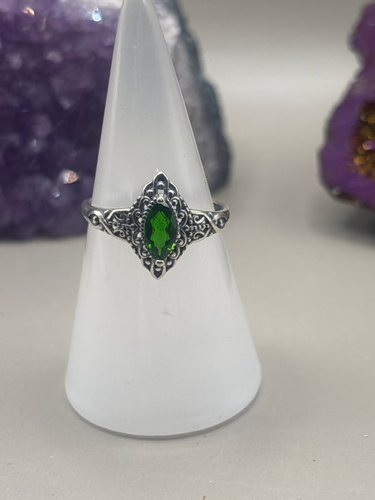 Diopsid Vintagedesing Ring