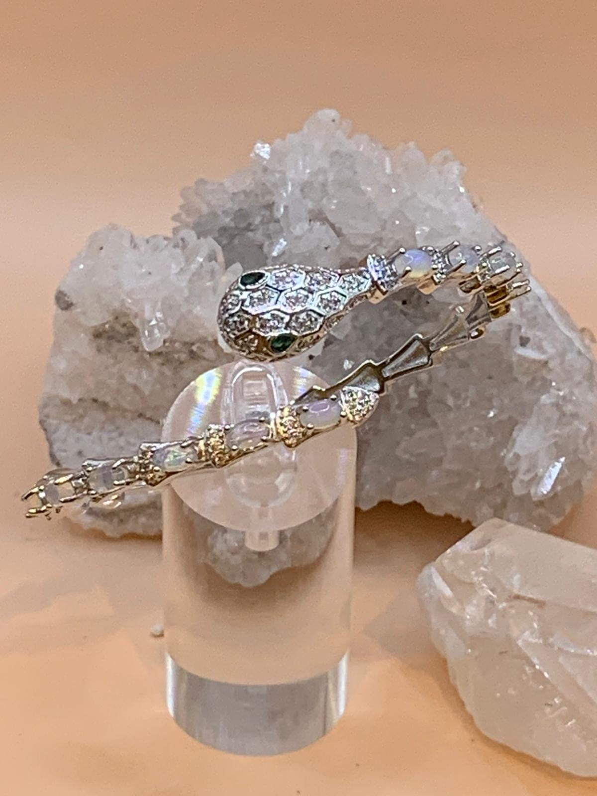 Opal Schlange Armreif mit Zirkonia