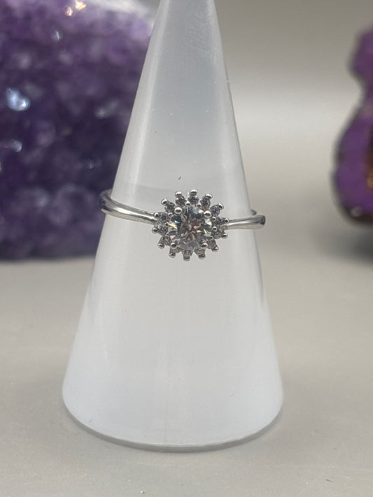 Klassischer Moissanit Ring