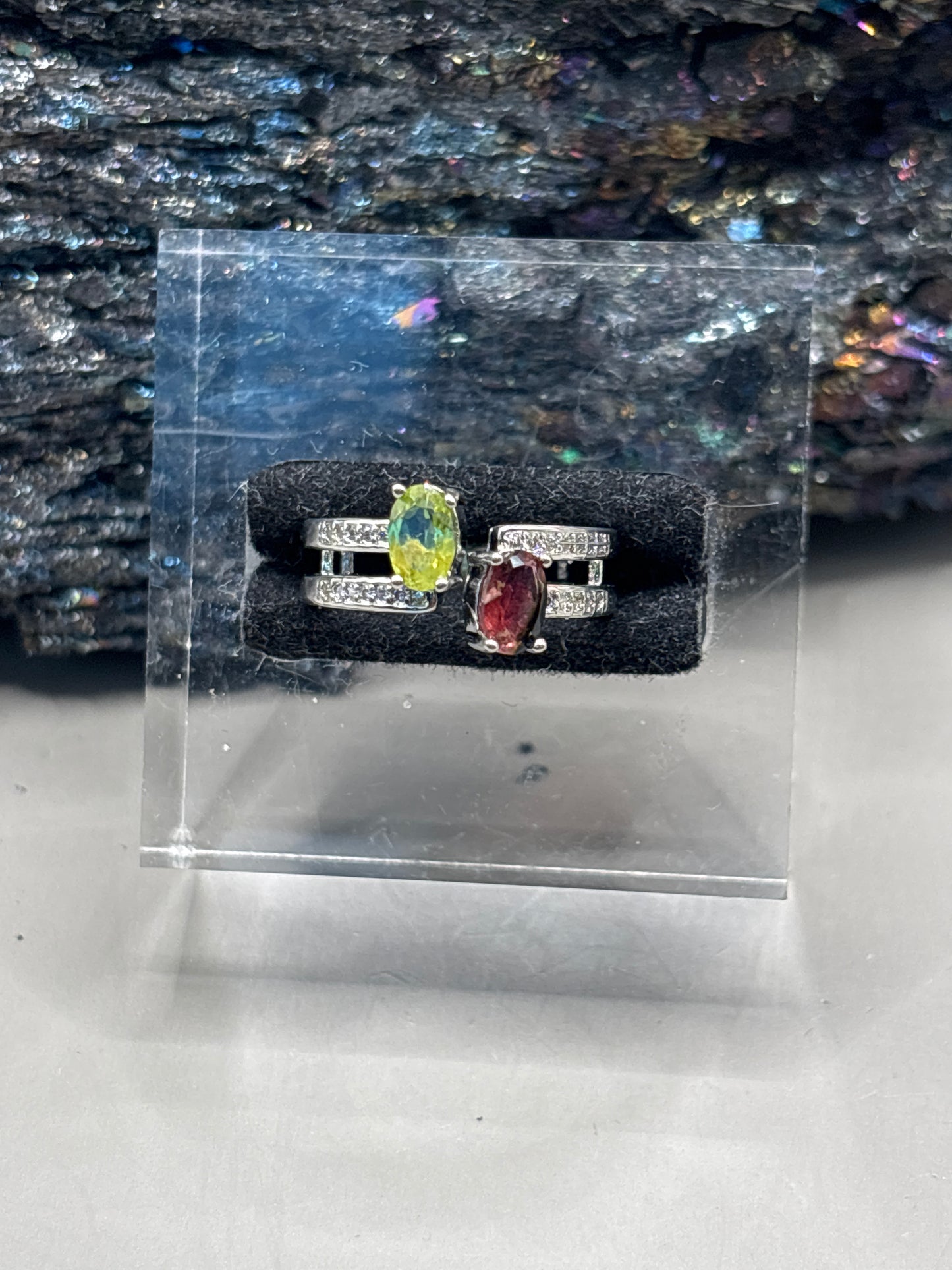 Bunter Turmalin klassisches Design