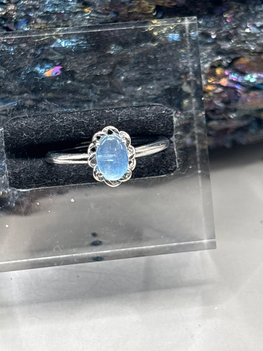 Schlichter Aquamarin Ring