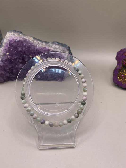 Regenwald- rhyolith Perlenarmband