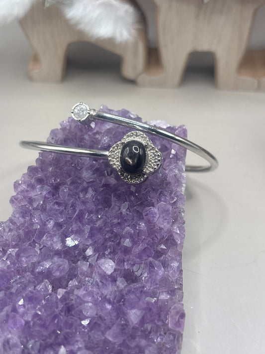 Hypersthen Blumendesign Armreif