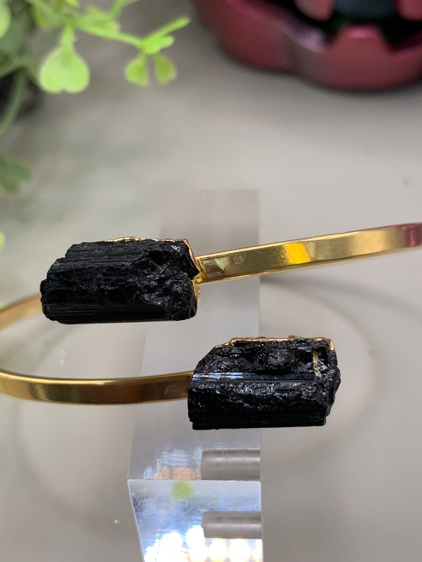 Schwarzer Turmalin Armreif