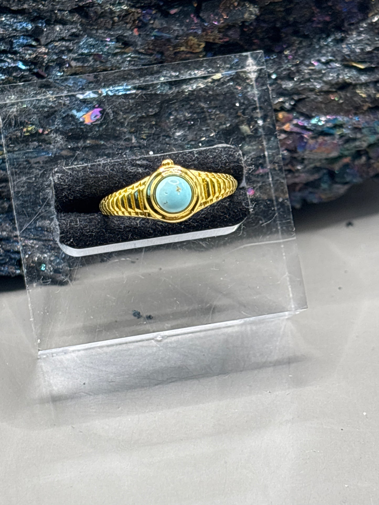 Türkis als Uhr Ring