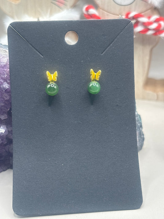 Jade Ohrstecker als Schmetterling