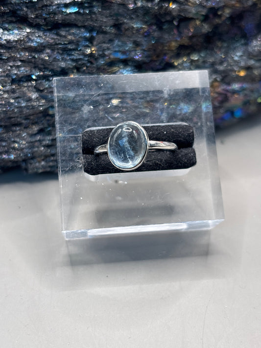 Aquamarin großer Stein schlichtes Design