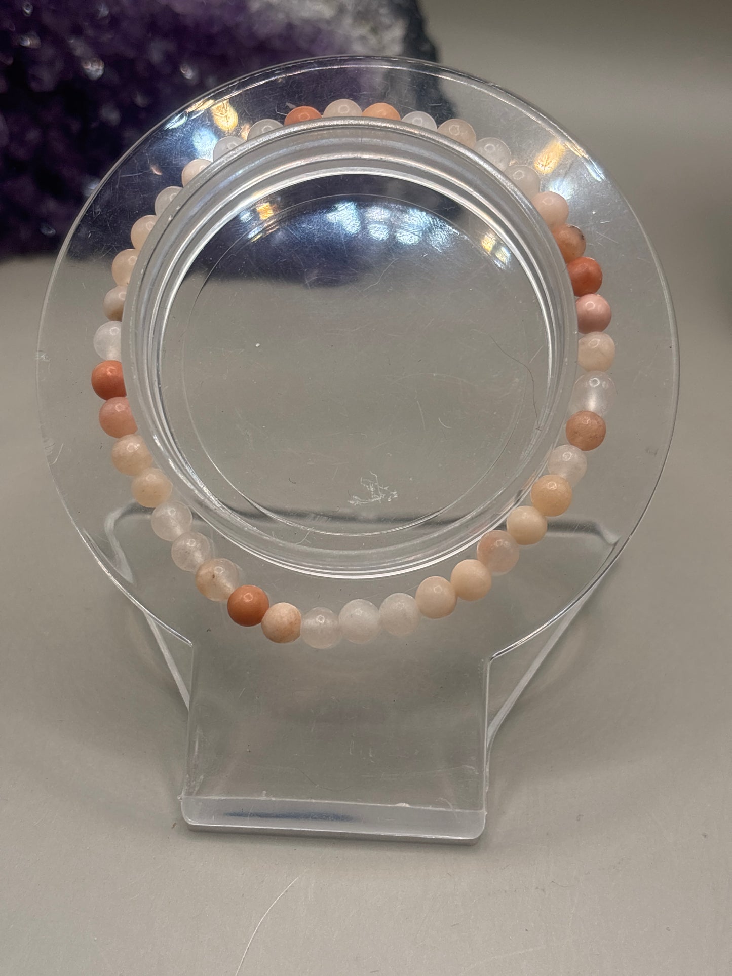 Matter Pfirsichmondstein Perlenarmband