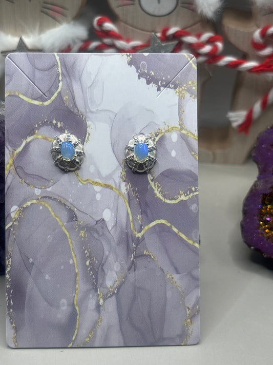 Opal oval Ohrstecker